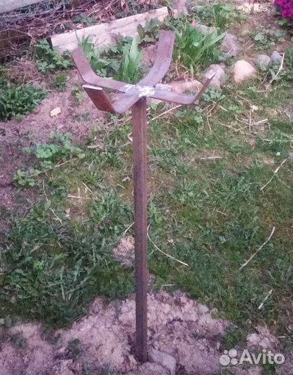 Подставка для цветов