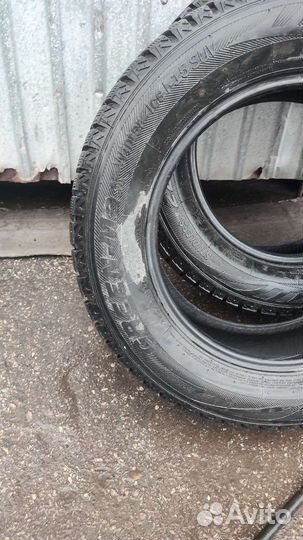 LingLong Green-Max Winter Ice I-15 SUV 225/65 R17 102T