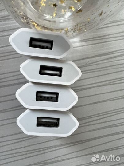 Адаптер питания USB на Apple iPhone