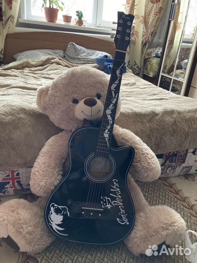 Акустическая гитара бу