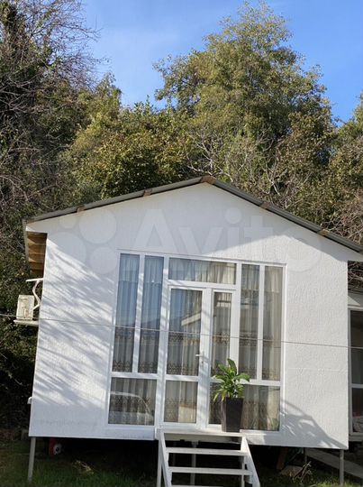 Дом 20 м² на участке 5 сот.