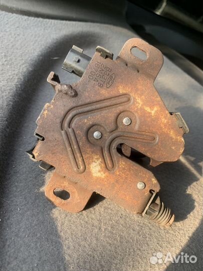 Трос капота ford