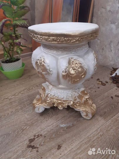 Декоративные изделия из гипса