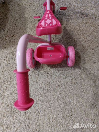 Трехколесный велосипед