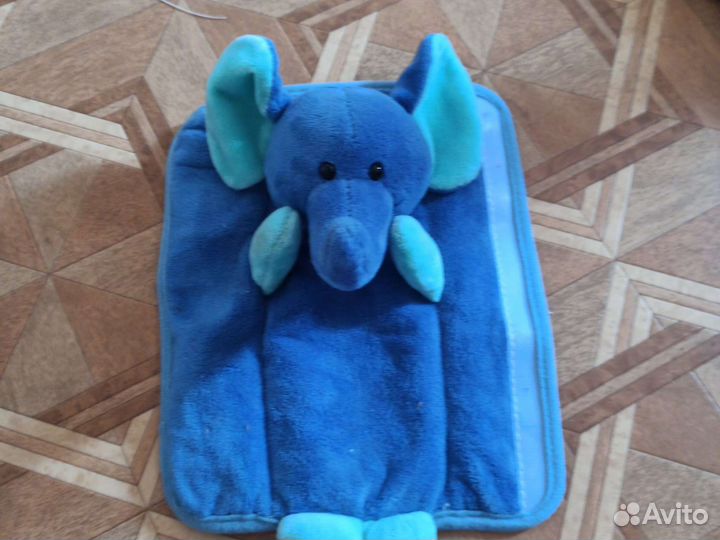 Слоник для детей на ремень автомобиля