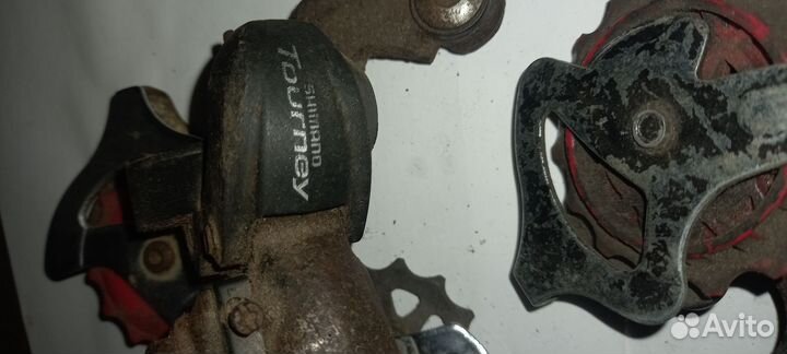 Задний переключитель Shimano Tourney sis