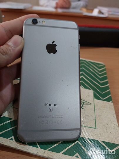 iPhone 6S, 16 ГБ