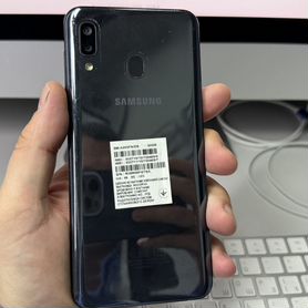 Samsung Galaxy A20, 3/32 ГБ