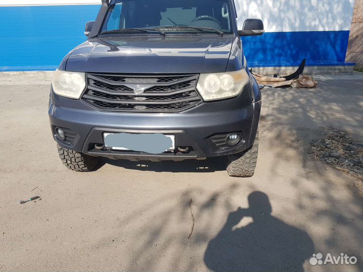 Бампер передний УАЗ патриот