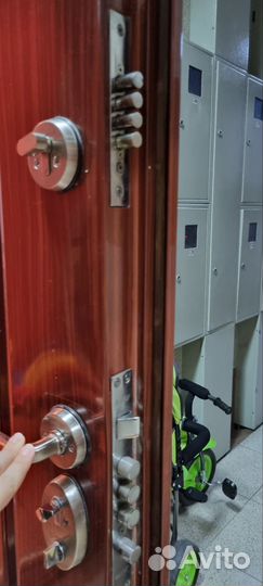 Металлическая дверь бу