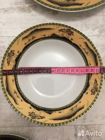 Сервиз столовый тарелки блюда
