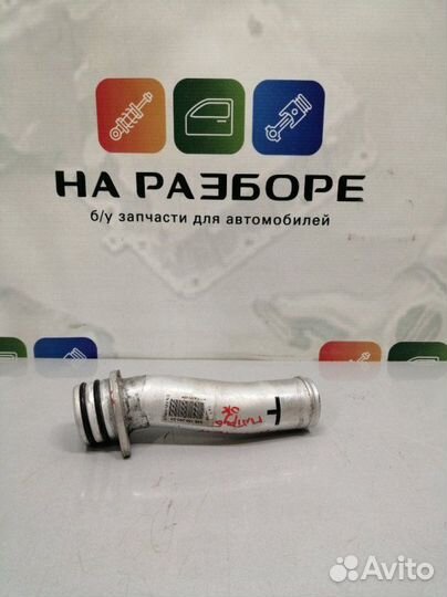 Патрубок системы охлаждения левый Porsche Cayenne