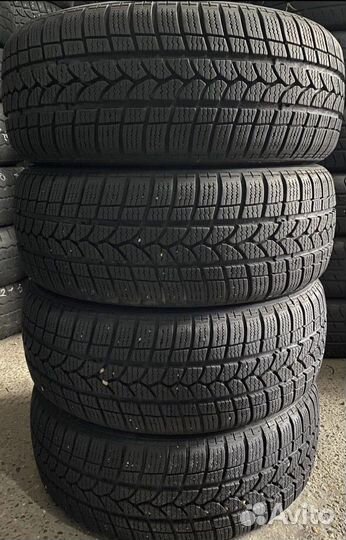 Tigar Sigura Stud 215/65 R17