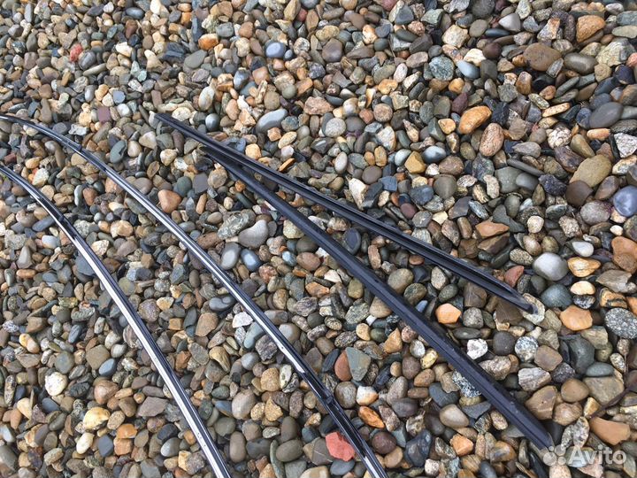 Audi a4 b8 2010 молдинг крыши левый, стекла