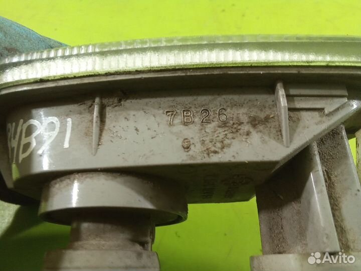 Повторитель поворота в крыло для Mitsubishi