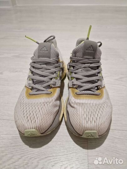 Кроссовки adidas