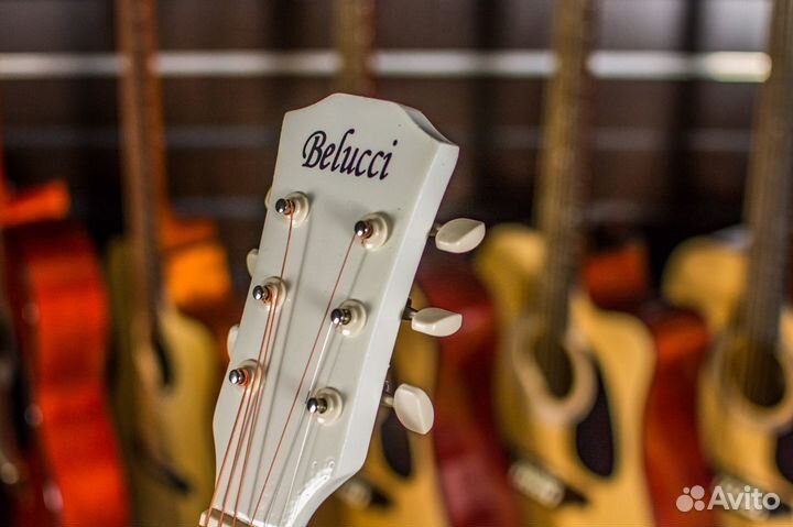 Акустическая гитара Belucci + Аксессуар