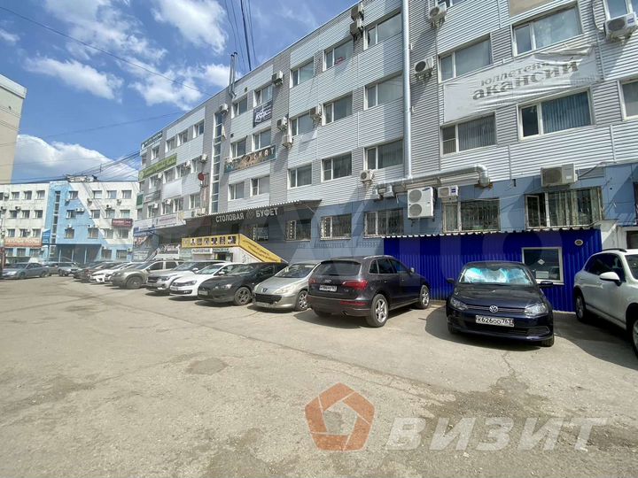 Помещение с отдельным входом в жилом квартале