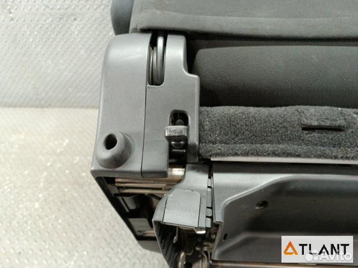 Сидение toyota estima