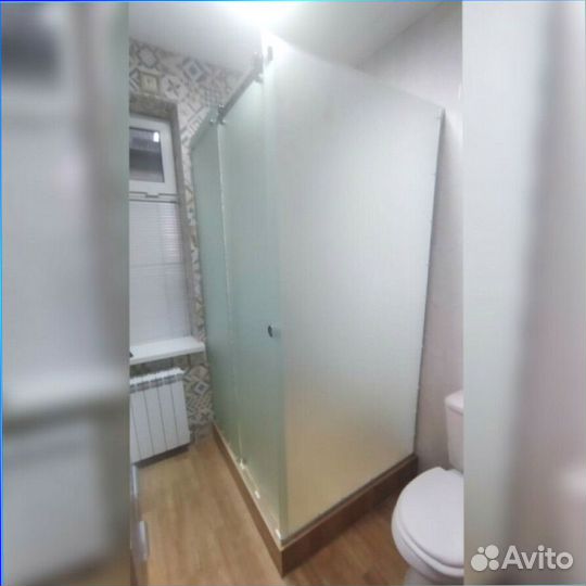 Душевая стеклянная кабина 120х100