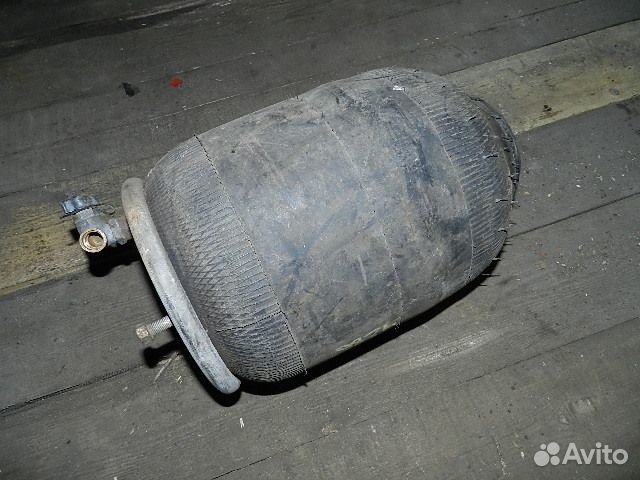 Пневморессора задняя подъемная ленивый мост без ст