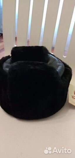 Шапка зимняя, верх кожаный, с биркой