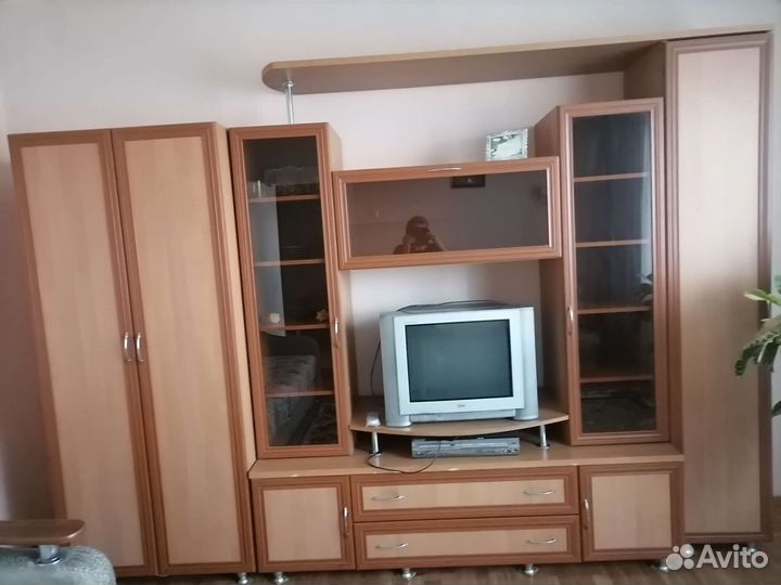 Стенка в гостиную бу