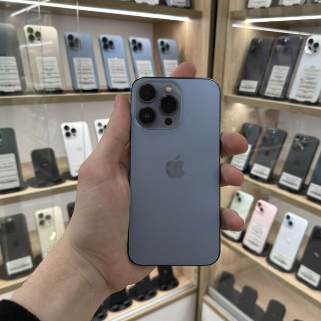 iPhone 13 Pro, 256 ГБ, SIM + eSIM