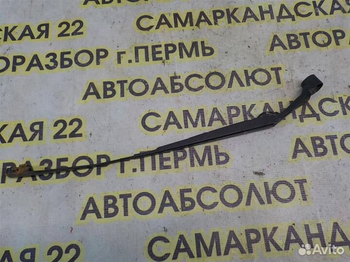 Поводок стеклоочистителя передний левый Hyundai G