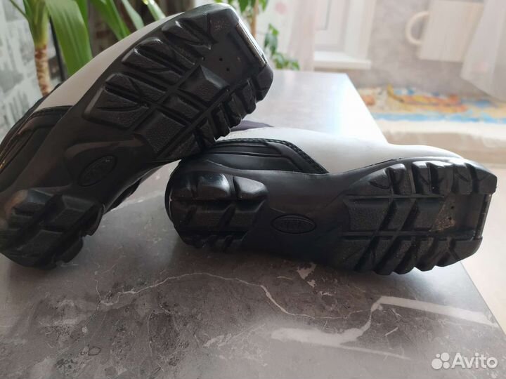 Лыжные ботинки fisher 31