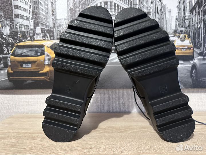 Лоферы женские 36 размер