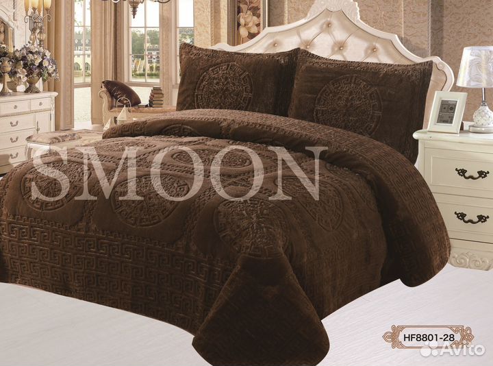 Пледы и покрывало