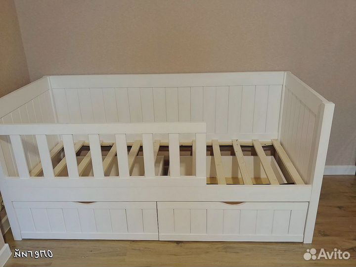 Кровать детская