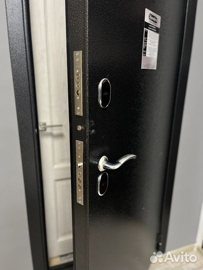 Дверь с терморазрывом Берлога