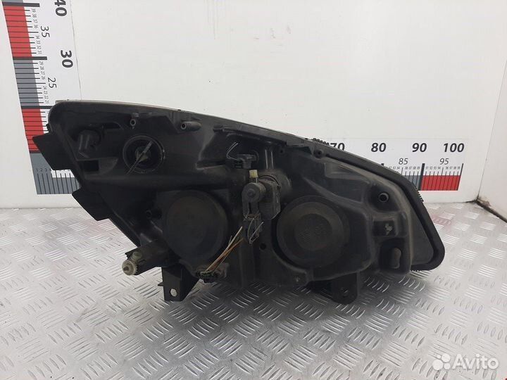 Фара передняя для Renault Scenic 2 260605447R