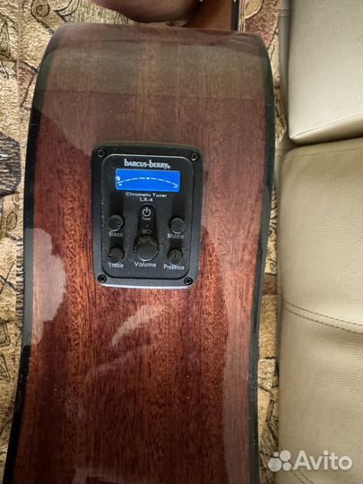 Гитара электроакустическая Washburn