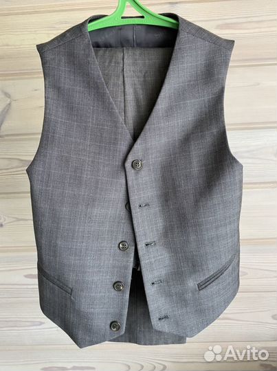 Костюм жилетка и брюки