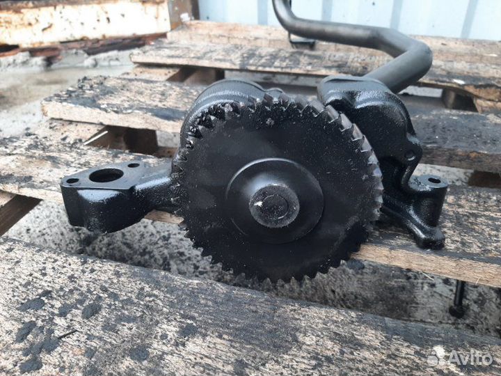 Насос маслянный Man D2866 2000