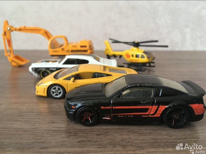 Набор металлических машинок