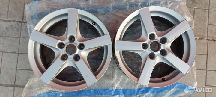 Диски литые Enzo r16 5x114.3 комплект