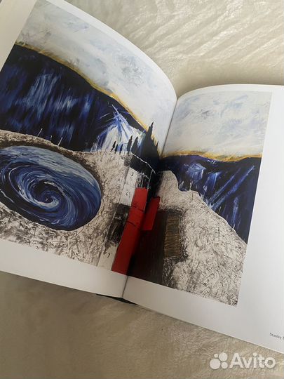 Книга Stanley Donwood 