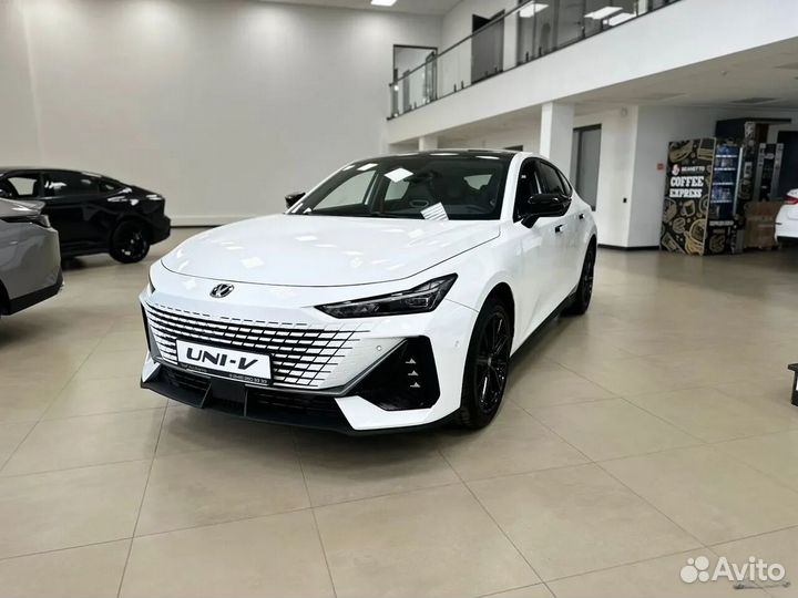 Changan UNI-V 1.5 AMT, 2023