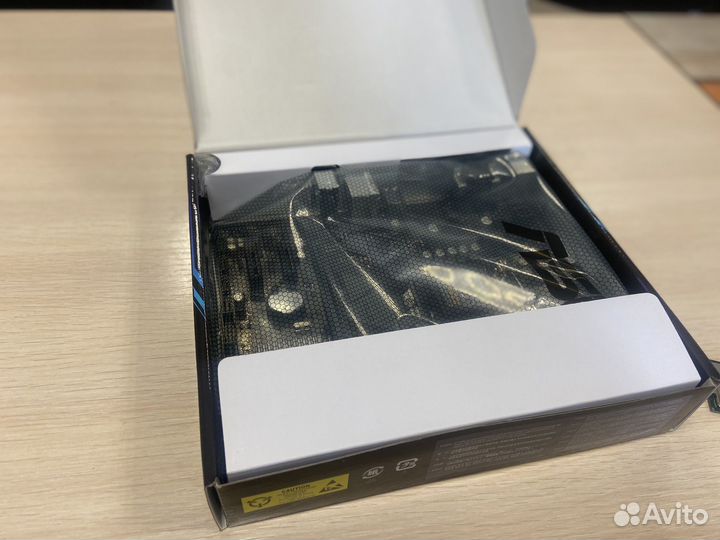 Комплект i5 9400F и Asus H310M-K новая