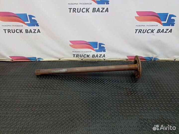 Полуось задняя правая без блокировки