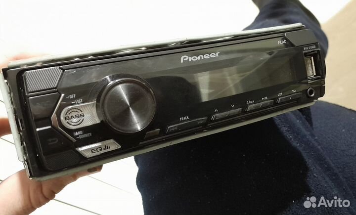 Магнитол Pioneer