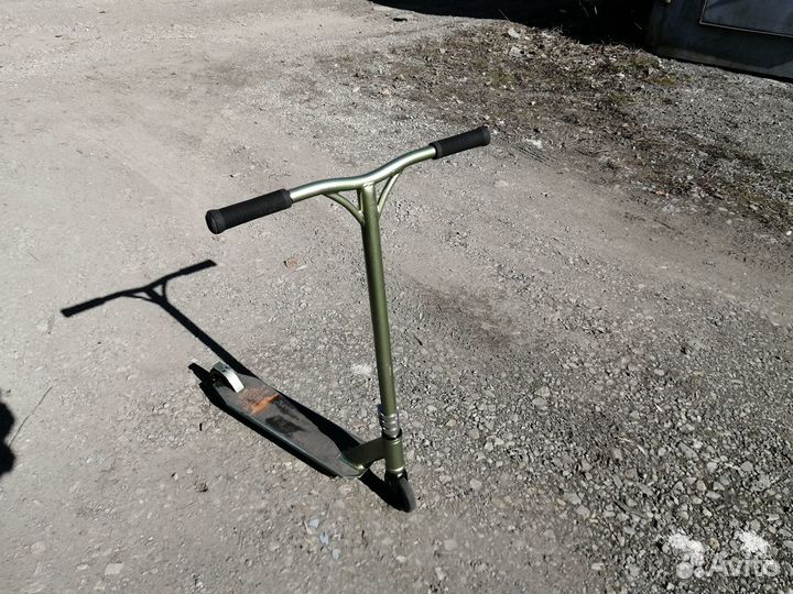 Трюковой самокат