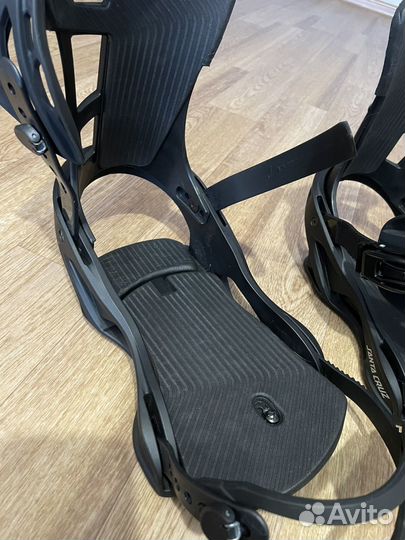 Крепления для сноуборда Santa cruz sender