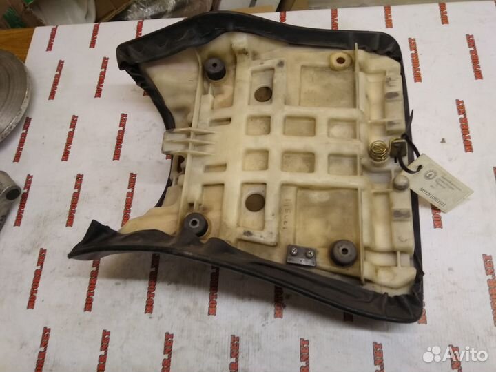 Сиденье водительское Yamaha YZF1000R 2001