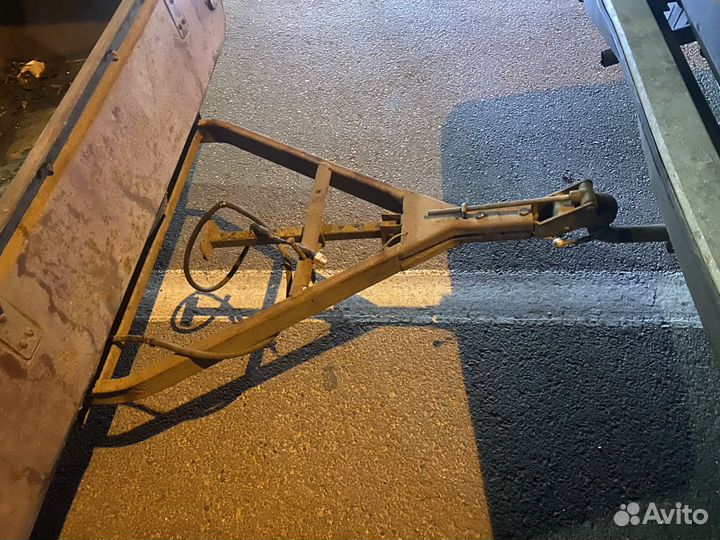 Прицеп легковой