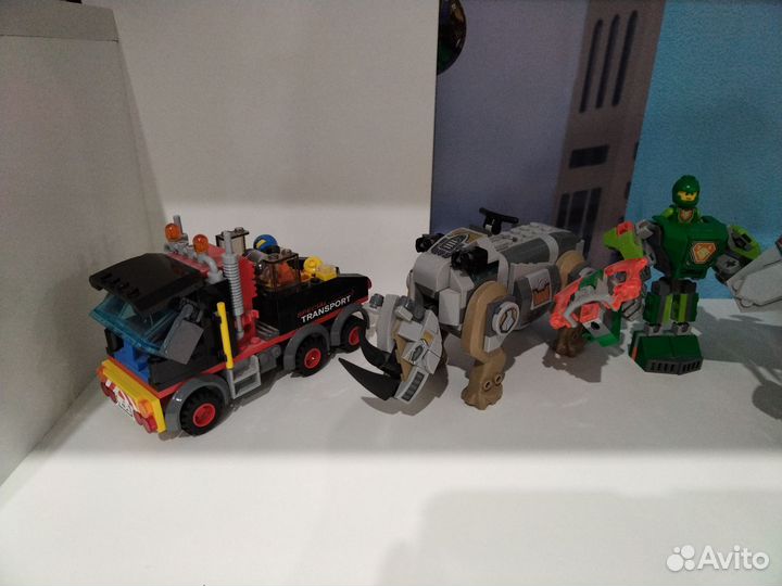 Лего разные одной коробкой